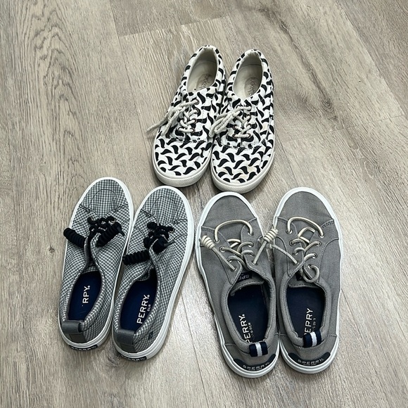Sperry Shoes - 3 pairs of Shoes size 6, in good condition shoes Sperry and Bucket feet